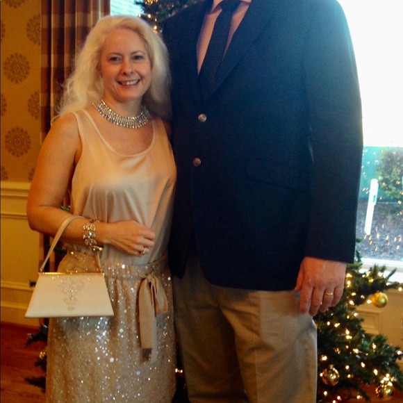 Ann Taylor champagne sleeveless tank top size M - Picture 9 of 13